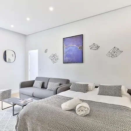 126 - Urban Amazing 3br Montorgueil