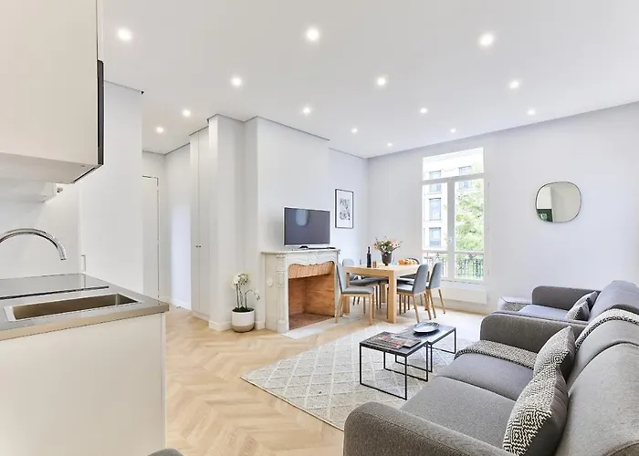 Apartment 126 - Urban Amazing 3br Montorgueil