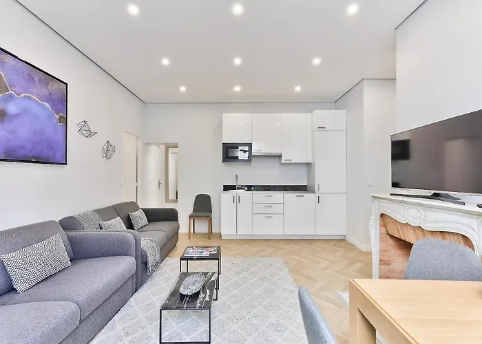 126 - Urban Amazing 3br Montorgueil Apartment